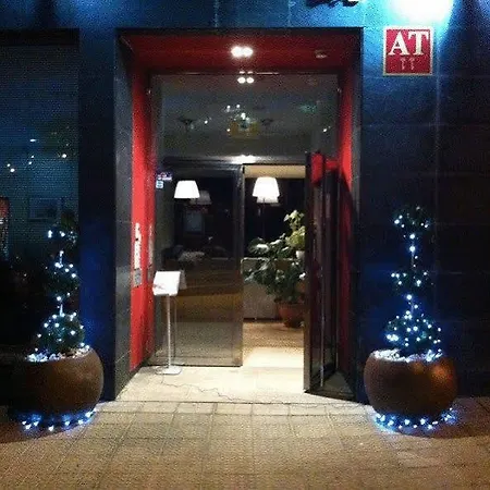 Spirit Atxuri Lägenhetshotell Bilbao